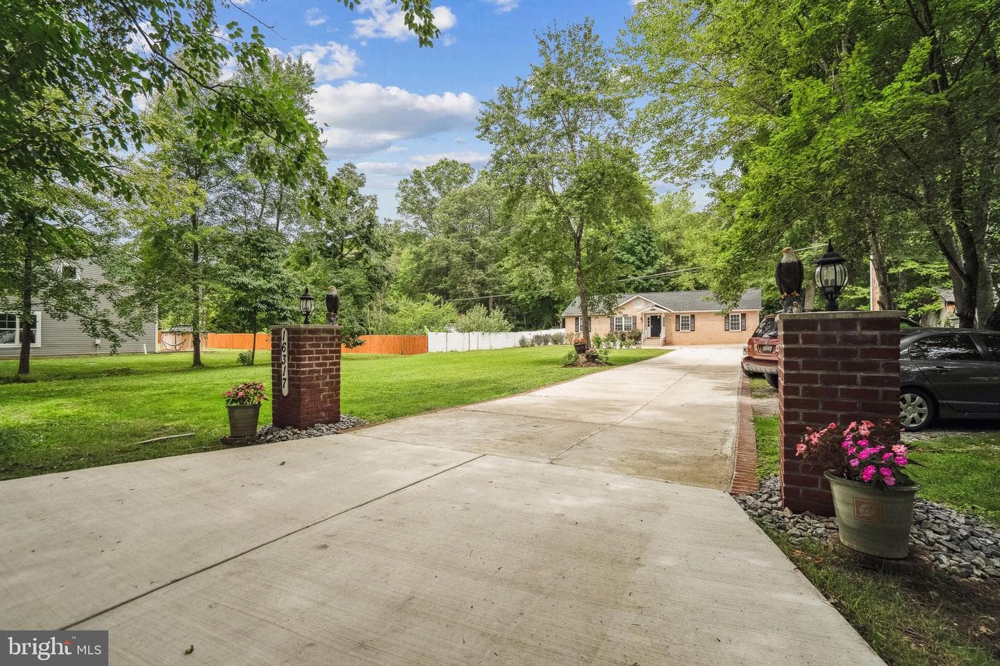 16317 Manning Road W photo 3