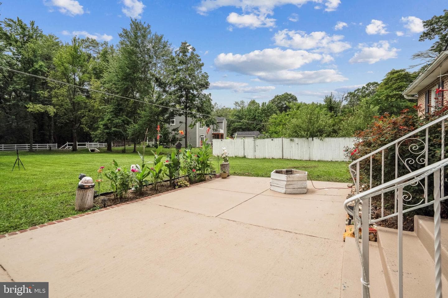 16317 Manning Road W photo 33