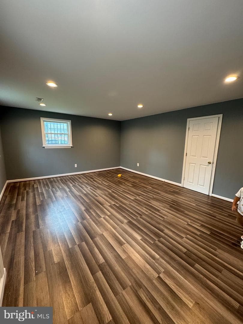 1408 Shady Glen Drive photo 1