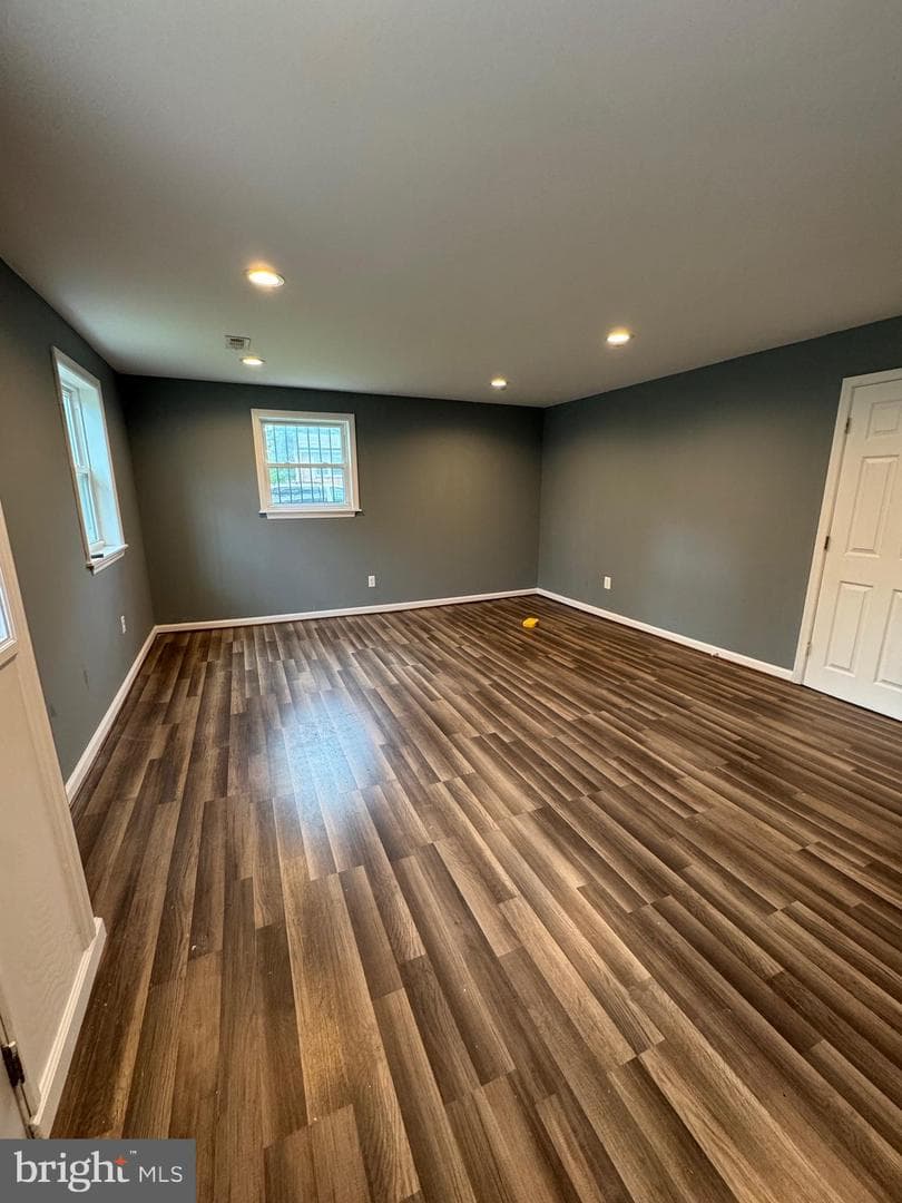 1408 Shady Glen Drive photo 2