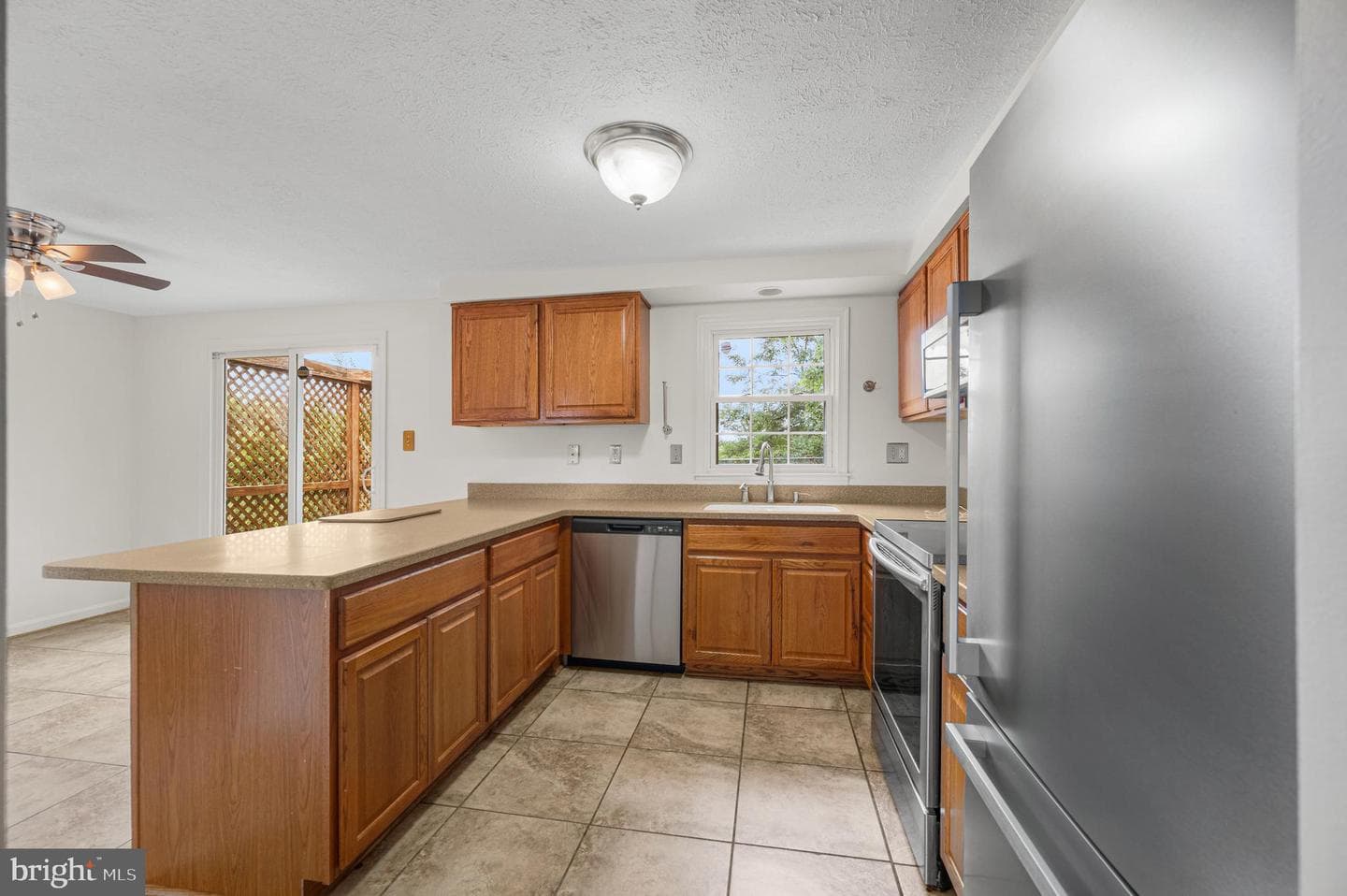 13216 Golden Oak Drive photo 6