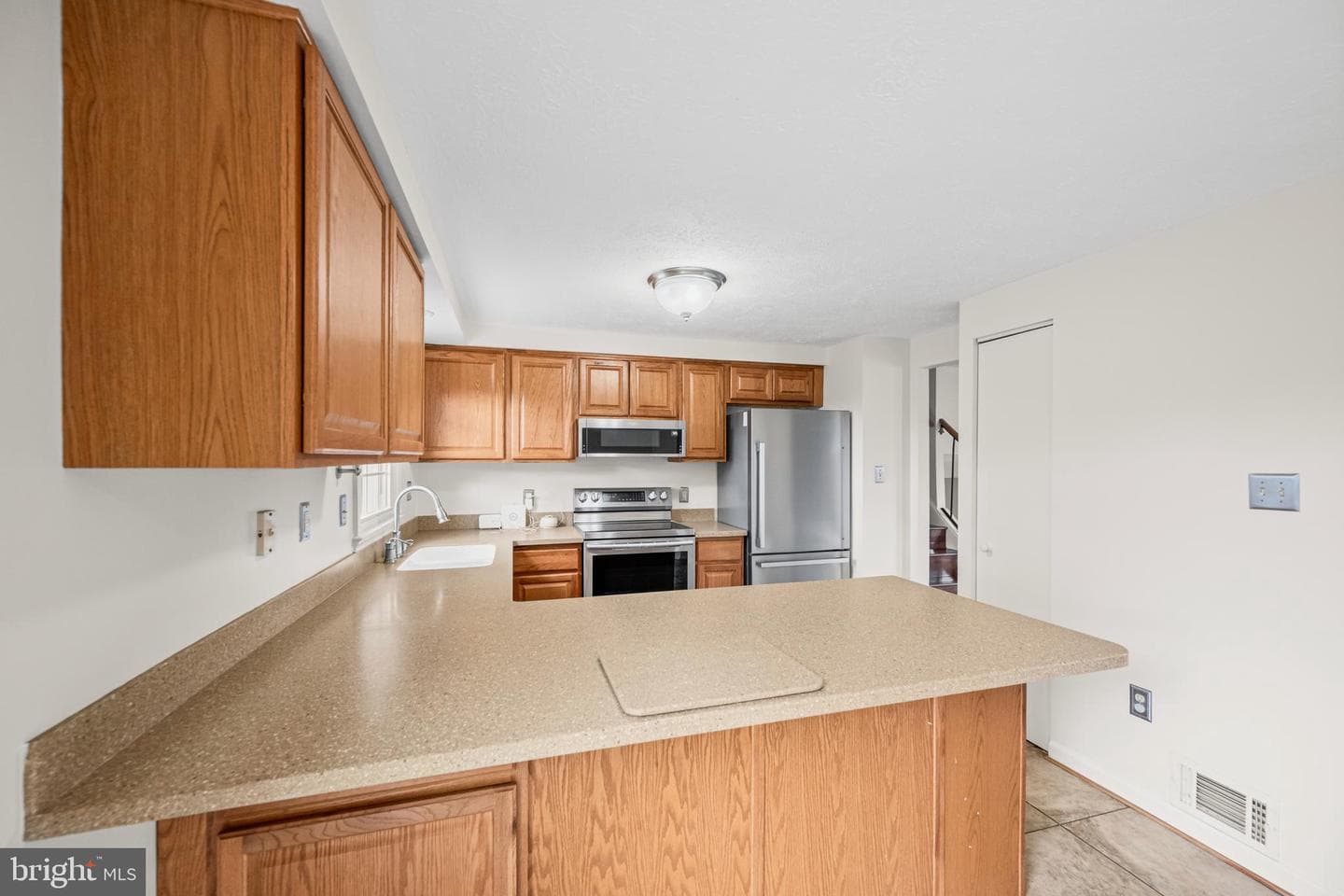 13216 Golden Oak Drive photo 8