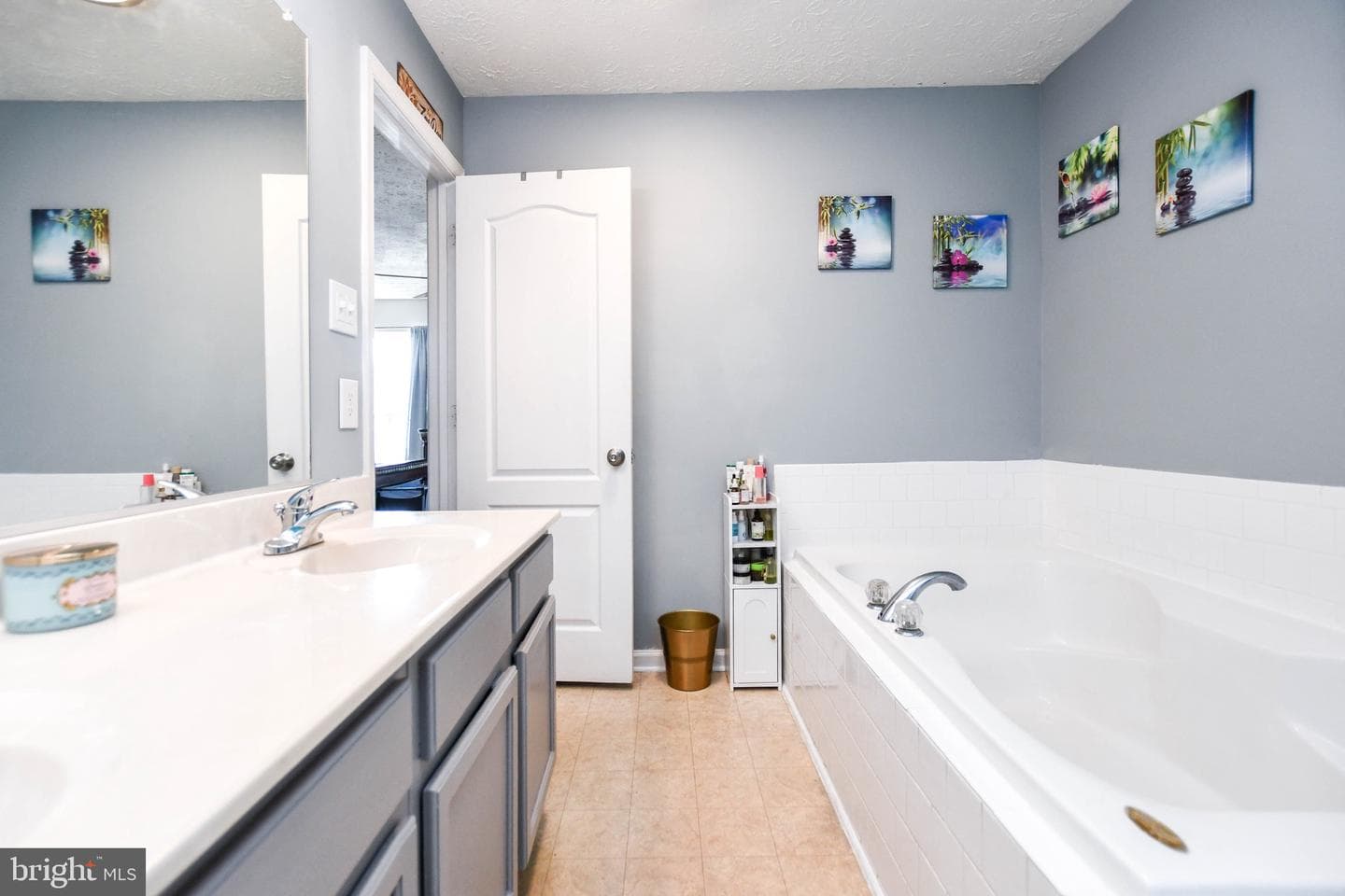 4006 Estevez Court photo 7