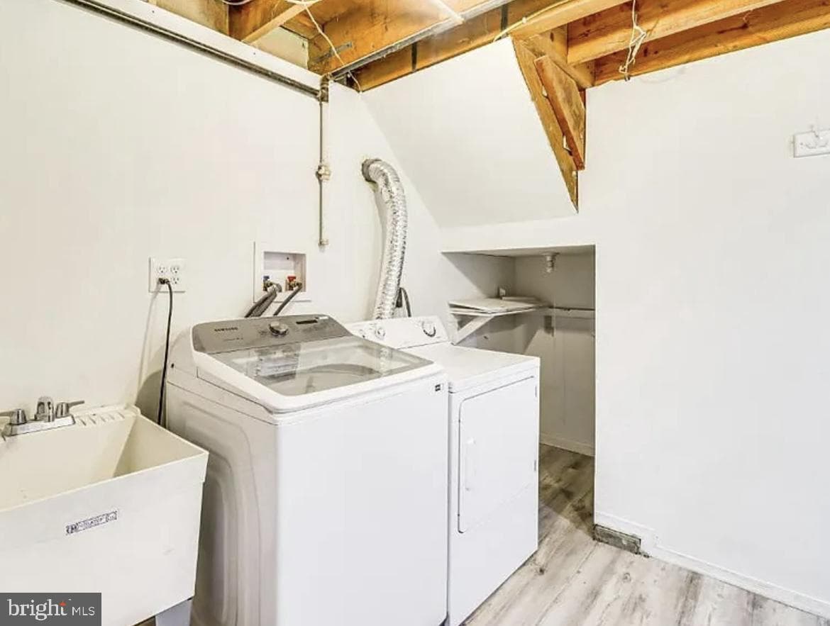 4108 Lyons Street photo 9