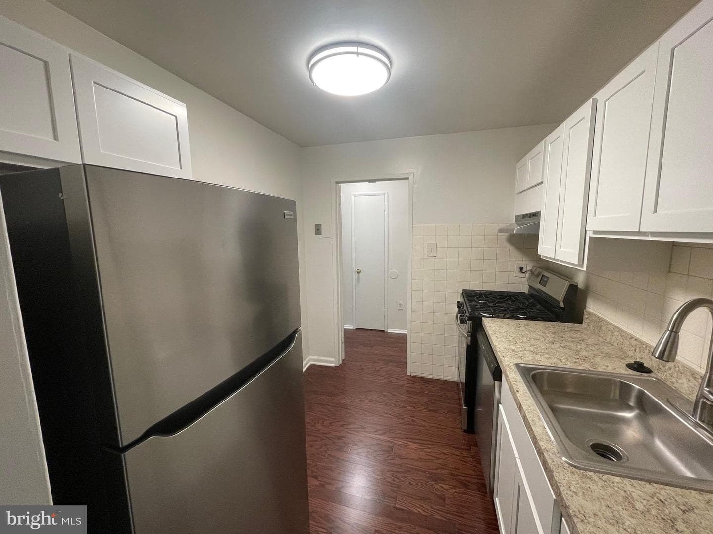 7260 Donnell Place #b4 photo 3