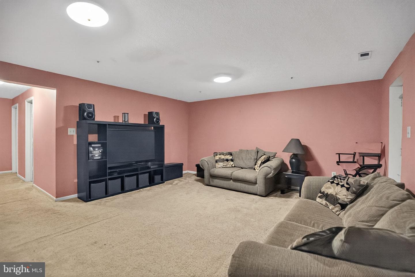 6807 Holly Berry Court photo 22