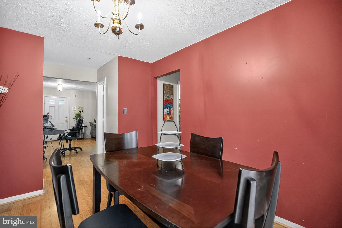 6807 Holly Berry Court photo 7