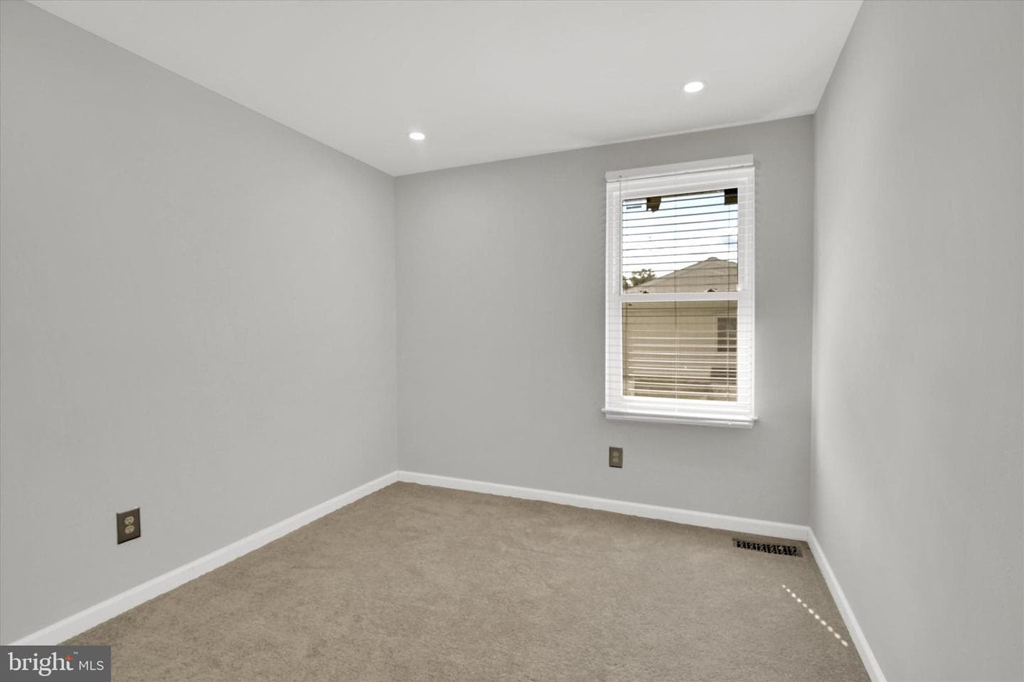 10067 Campus Way S #91 photo 12