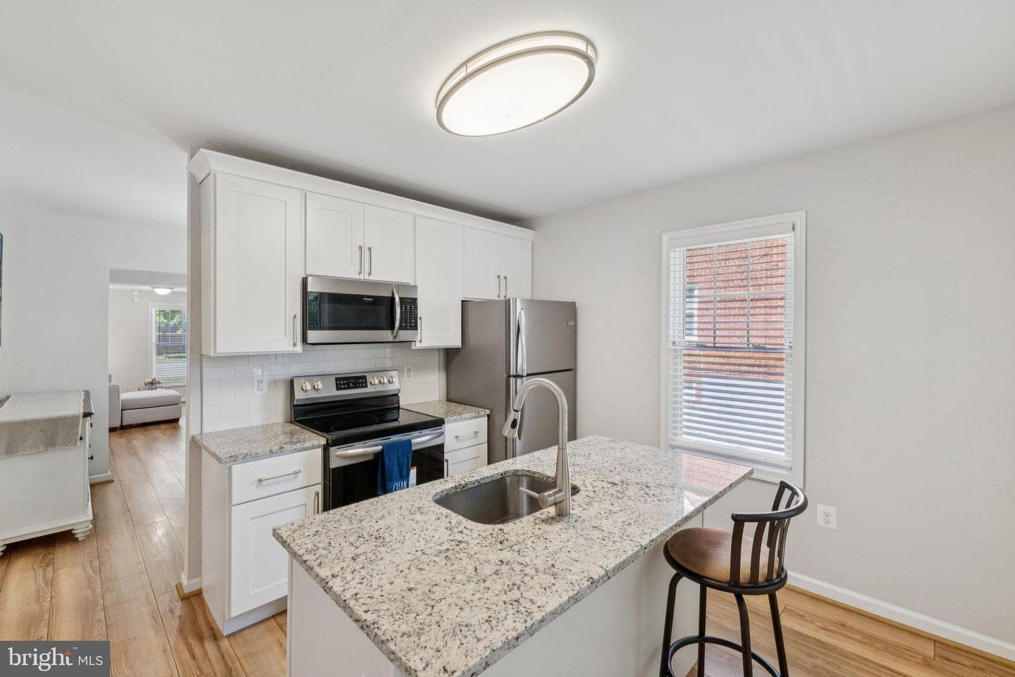 4204 Urn Street photo 14
