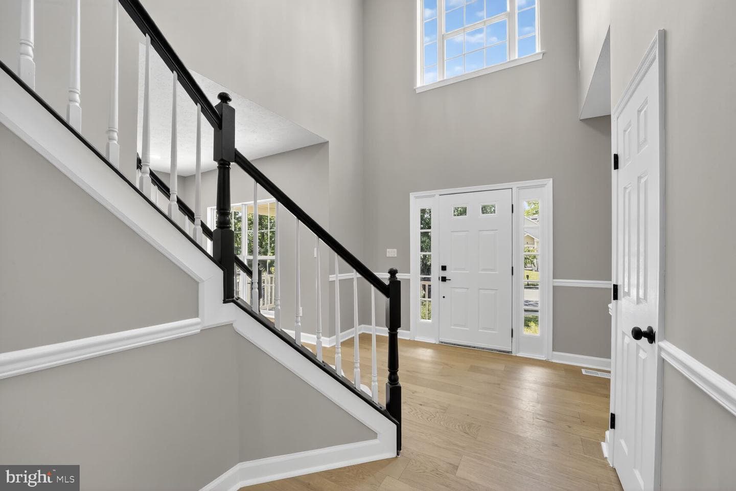 1015 Consideration Lane photo 2