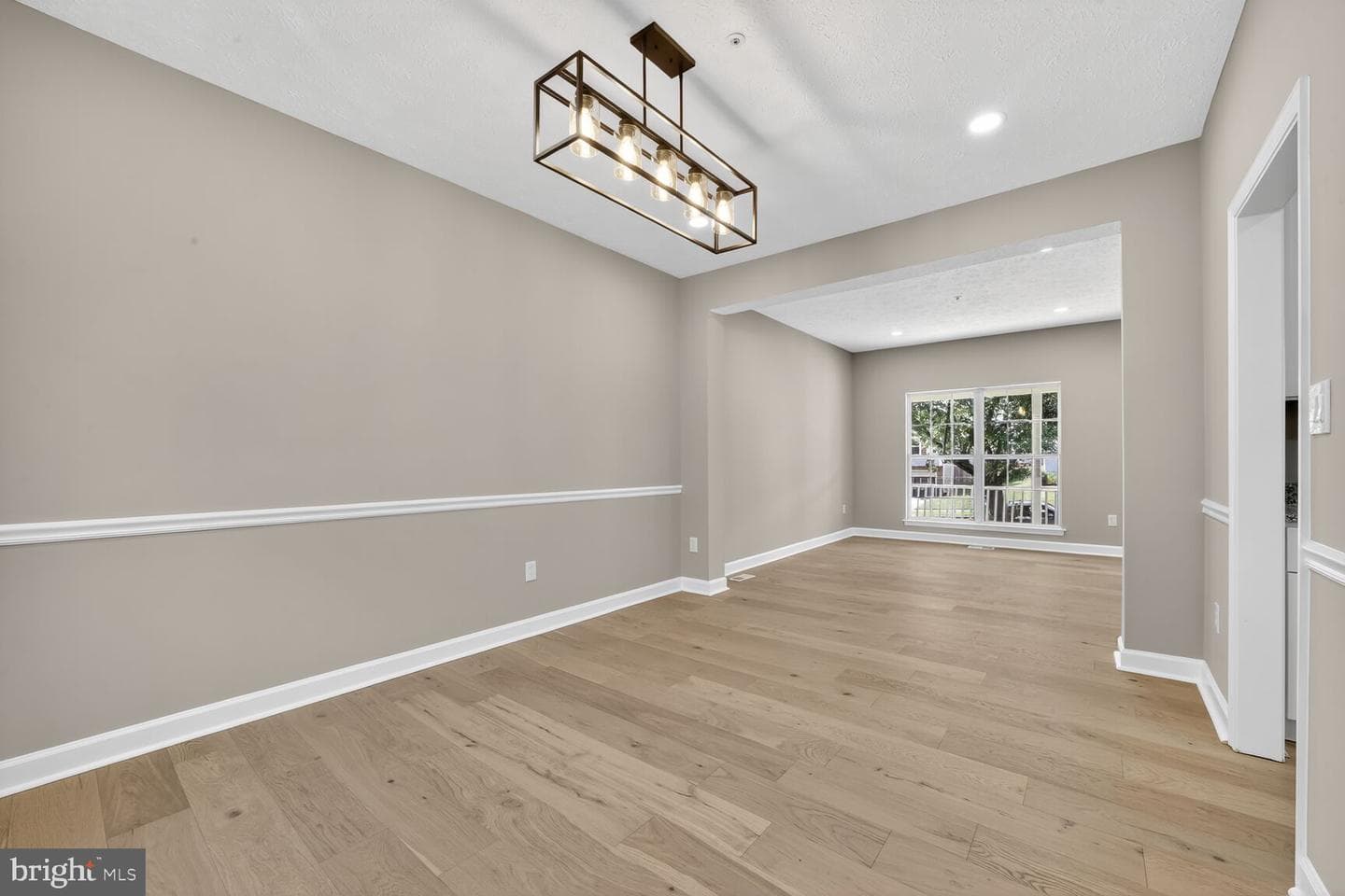 1015 Consideration Lane photo 6