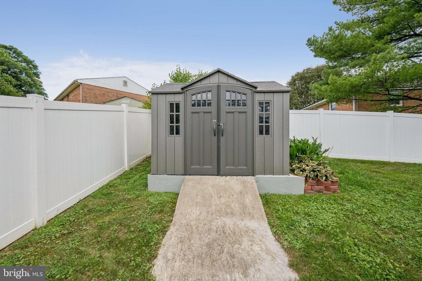 6109 Claridge Road photo 35