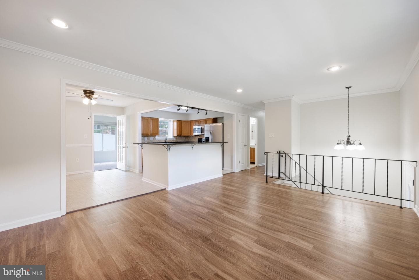 6109 Claridge Road photo 6