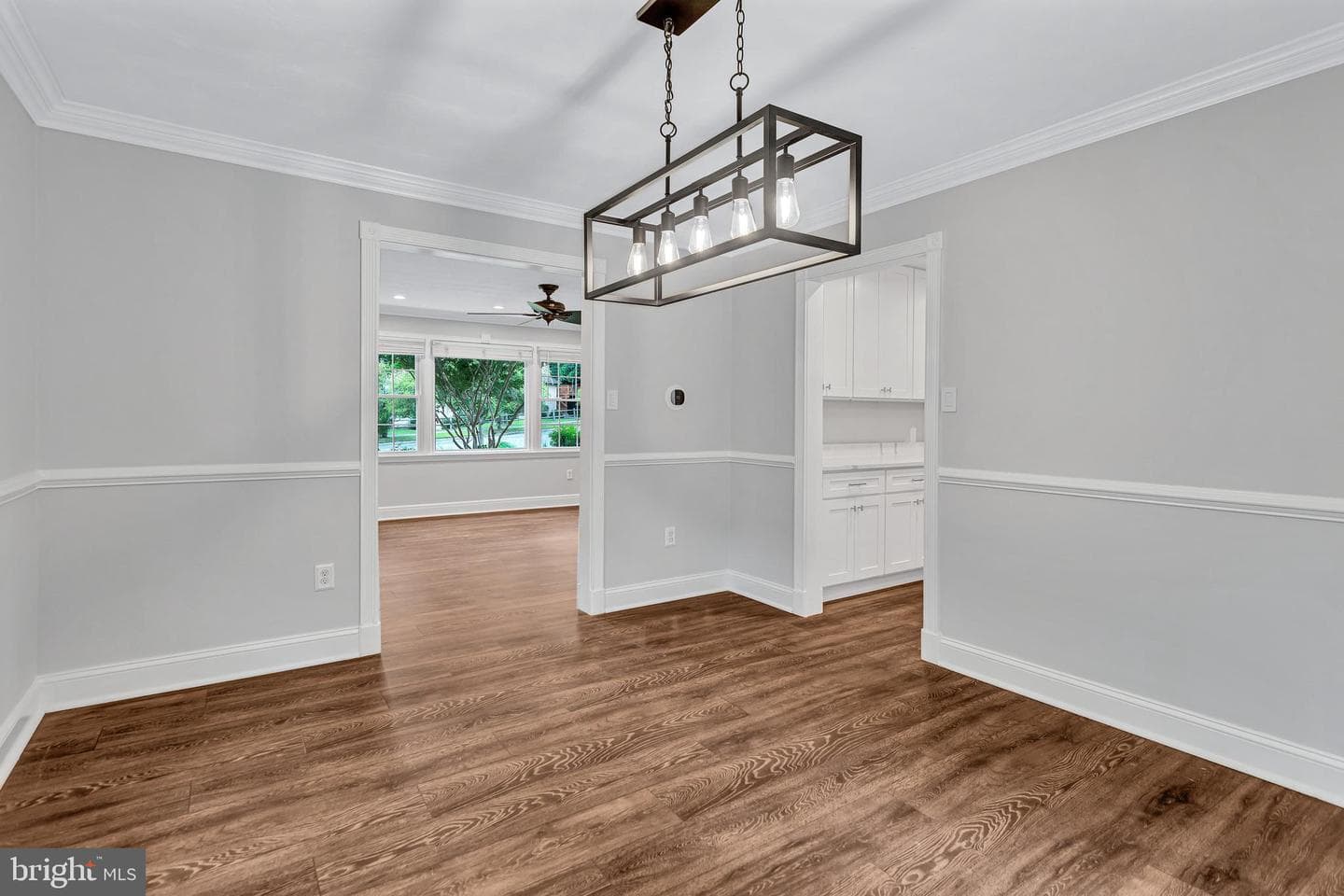 15903 Sherwood Avenue photo 12