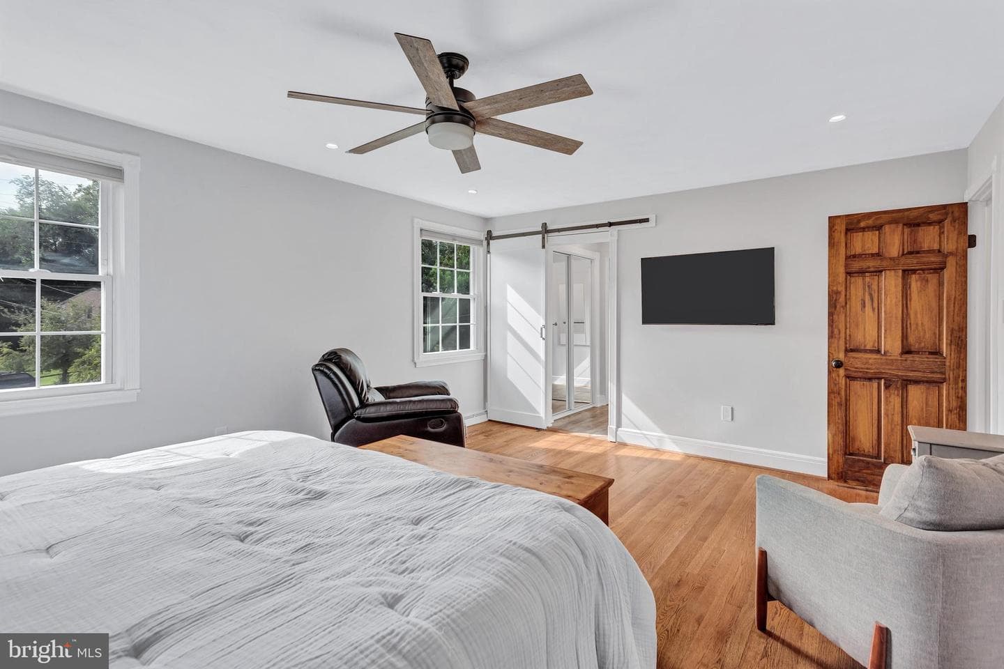 15903 Sherwood Avenue photo 18