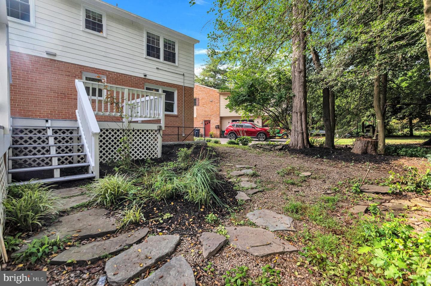 15903 Sherwood Avenue photo 37