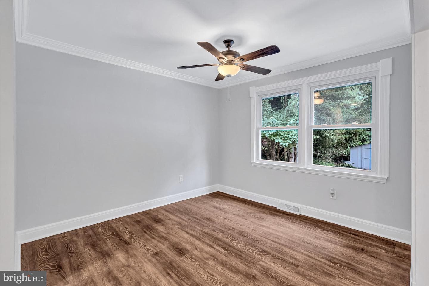 15903 Sherwood Avenue photo 6