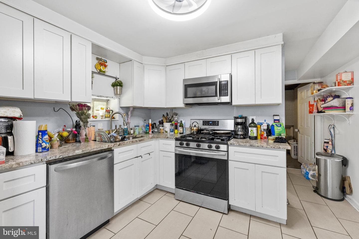 7519 Sweetbriar Drive photo 16