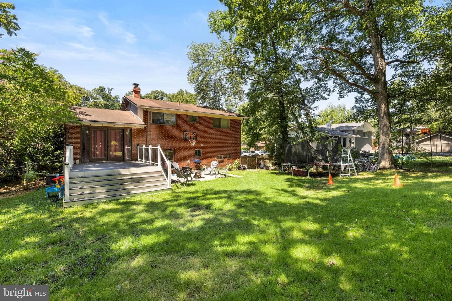 7519 Sweetbriar Drive photo 27