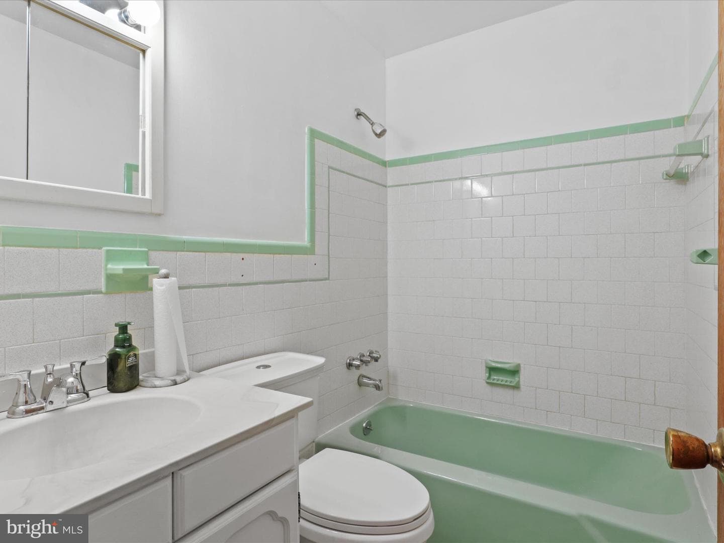 9605 Beverly Avenue photo 15