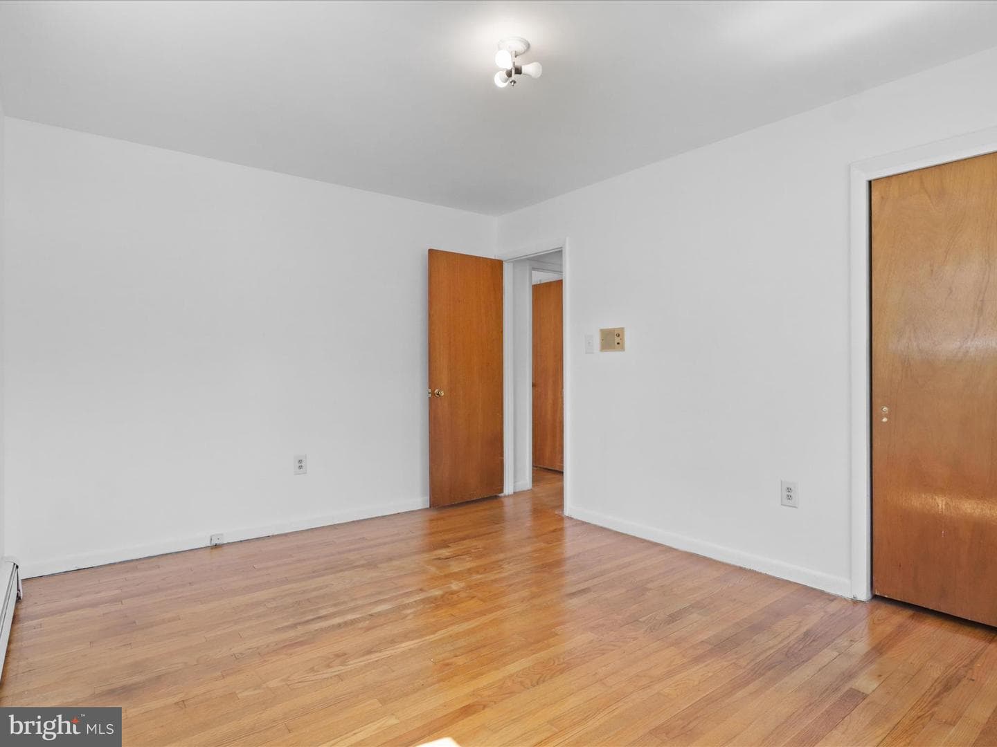 9605 Beverly Avenue photo 20