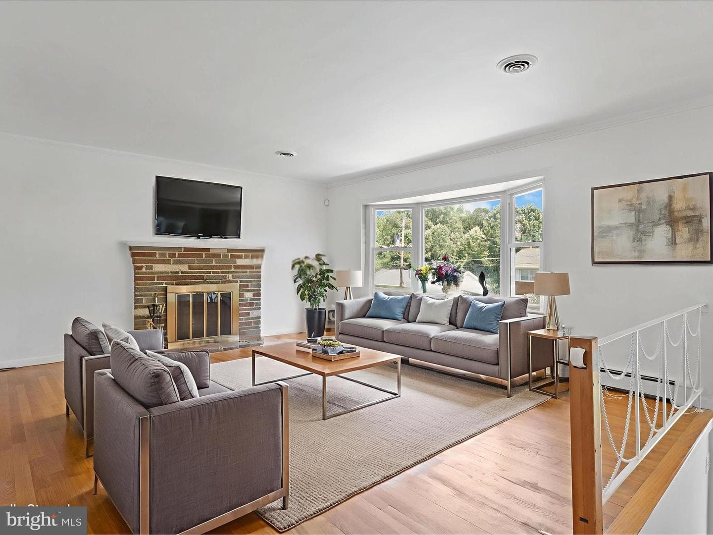 9605 Beverly Avenue photo 3