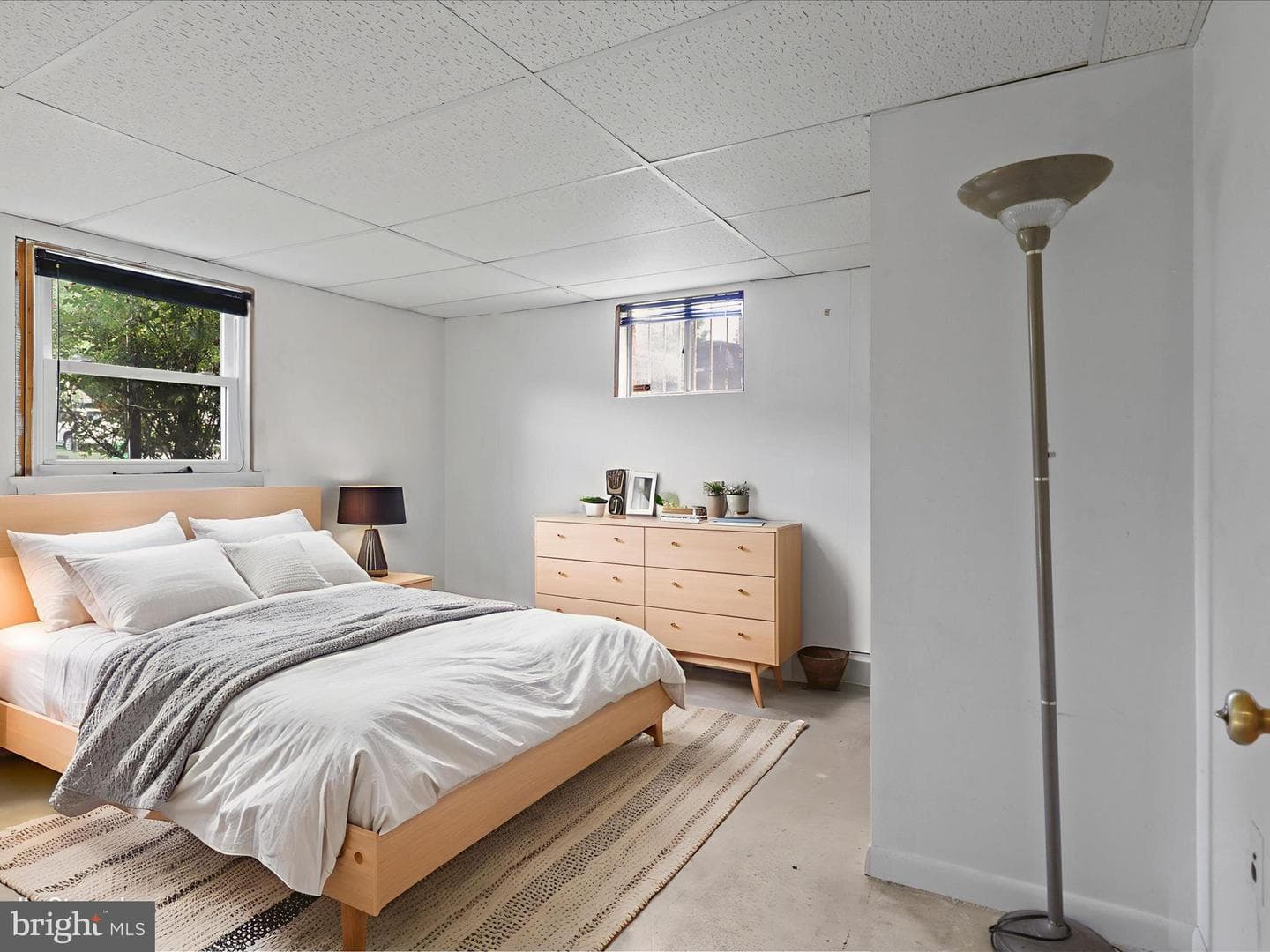 9605 Beverly Avenue photo 34