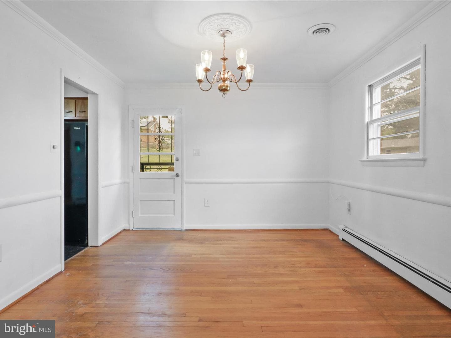 9605 Beverly Avenue photo 9