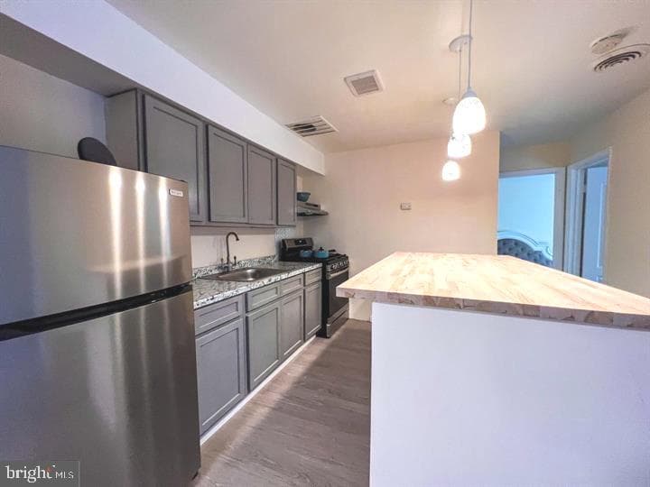 5217 Newton Street #102 photo 2