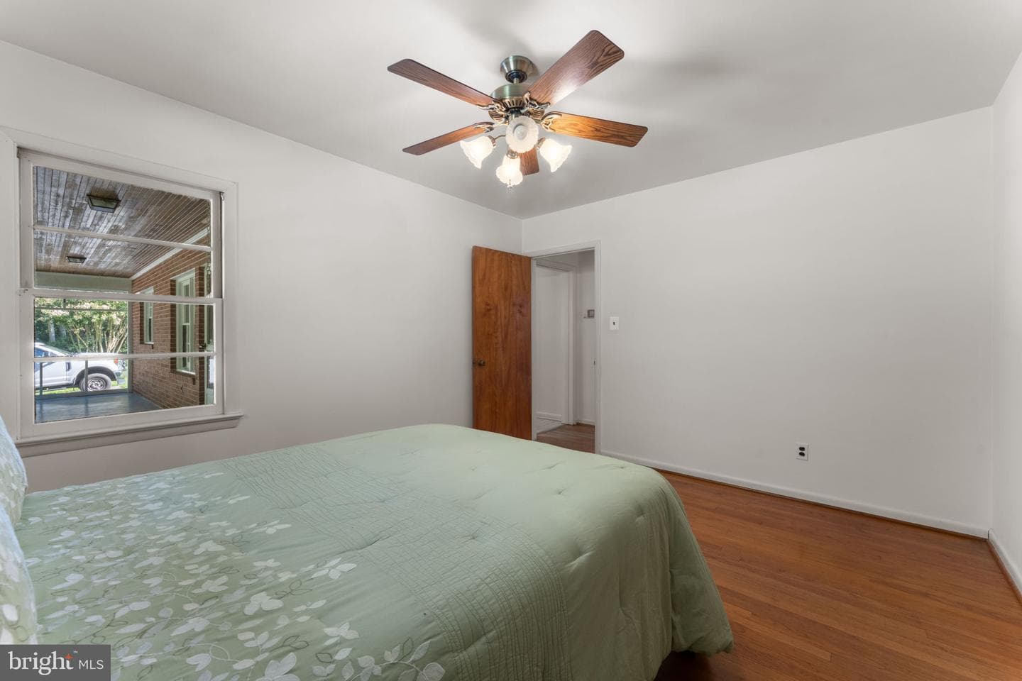 11401 Croom Road photo 31