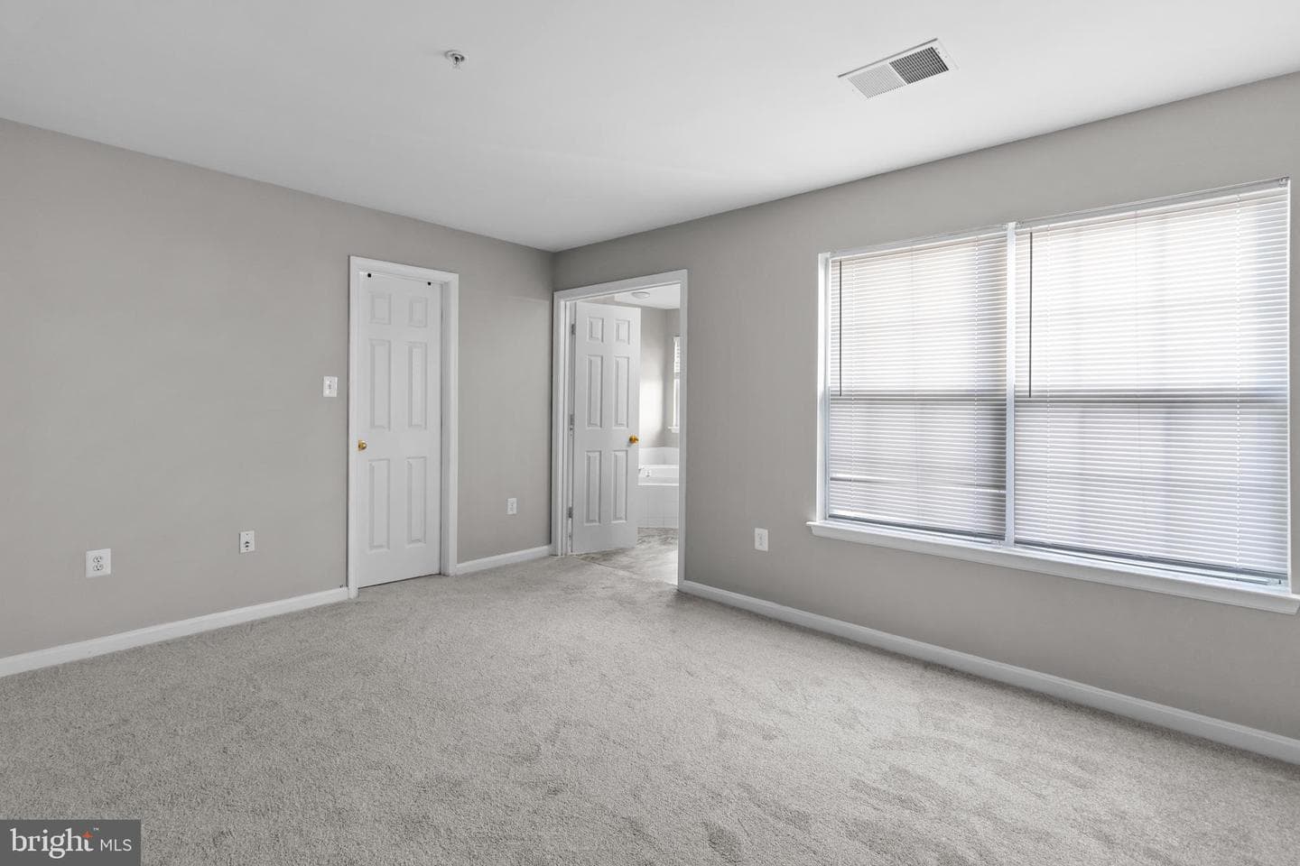 9613 Quiet Brook Lane photo 15