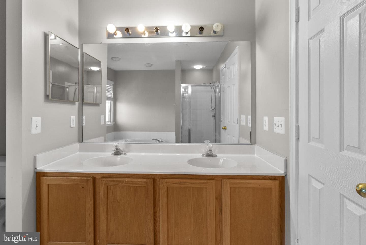 9613 Quiet Brook Lane photo 19