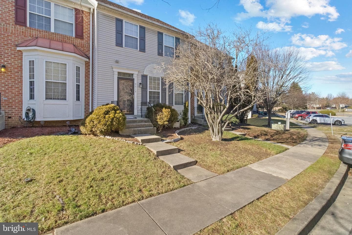 9613 Quiet Brook Lane photo 2