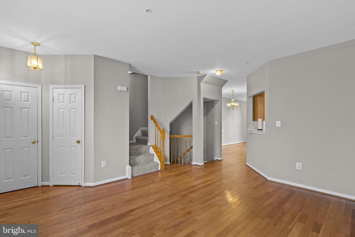 9613 Quiet Brook Lane photo 4