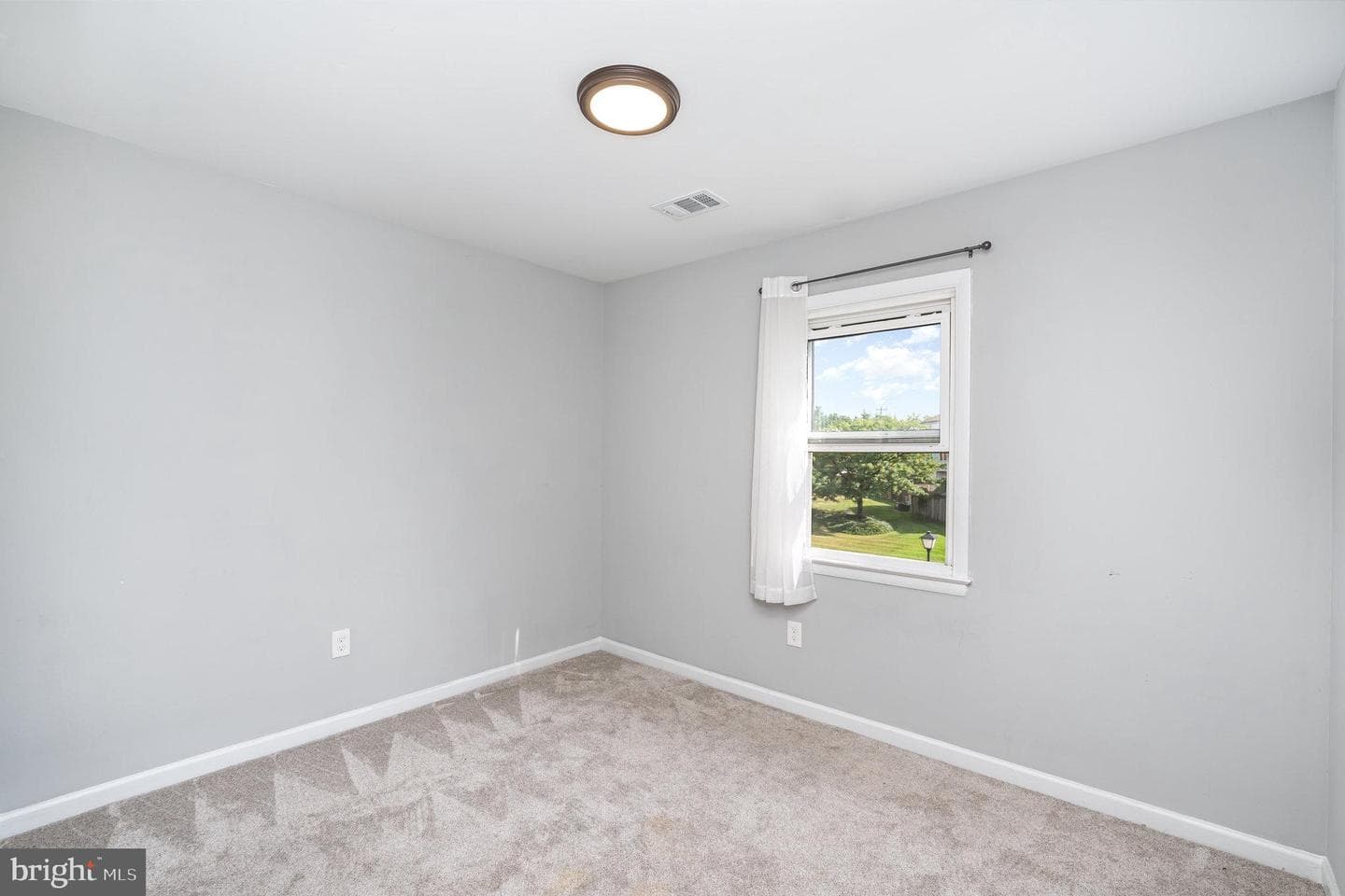 6405 Entwood Court photo 20