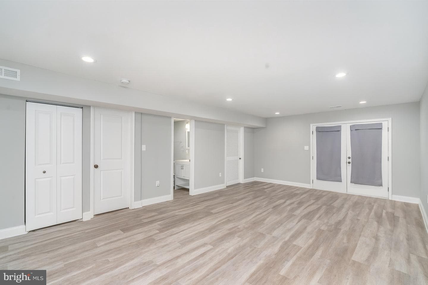 6405 Entwood Court photo 22
