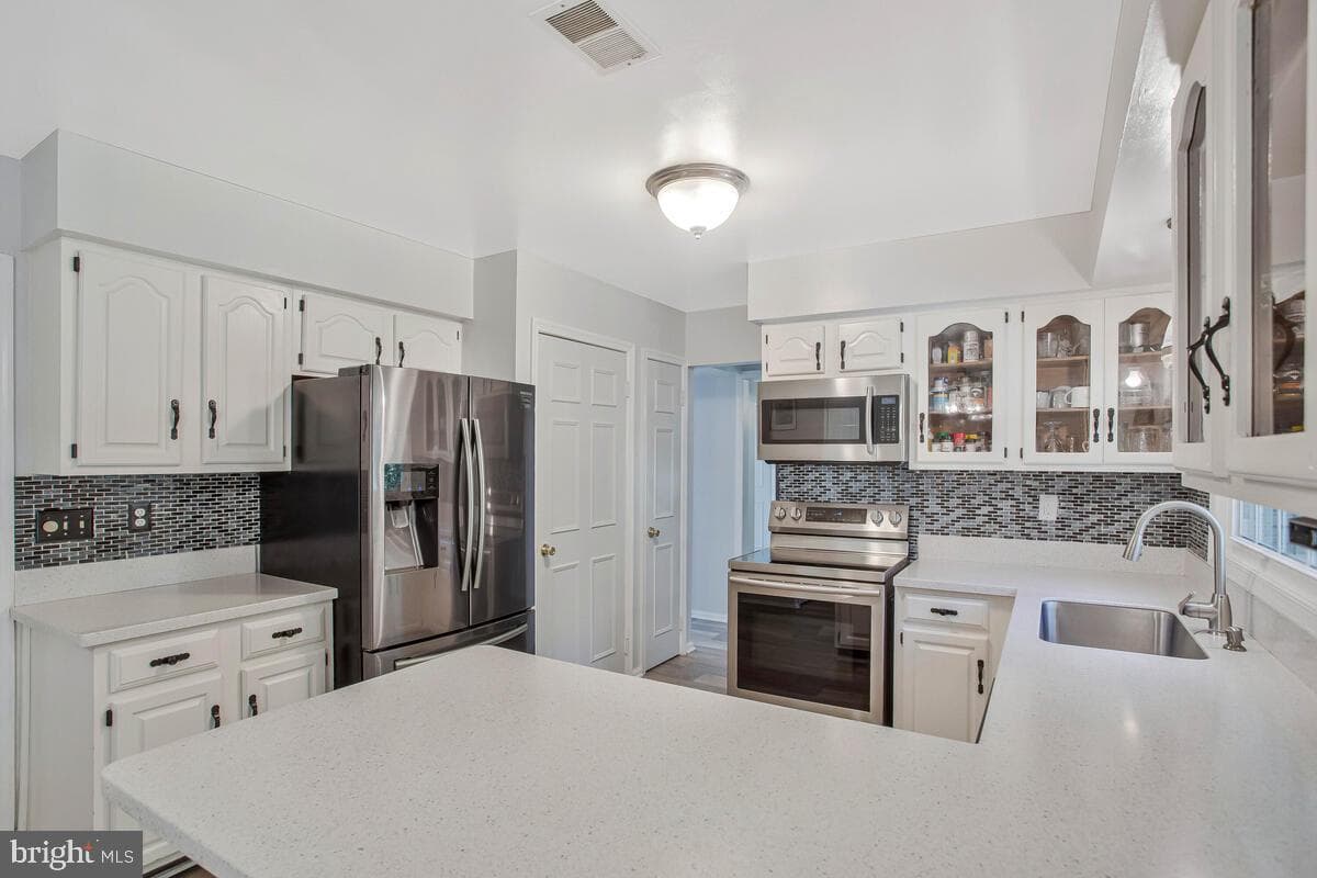 11220 Basswood Terrace photo 17