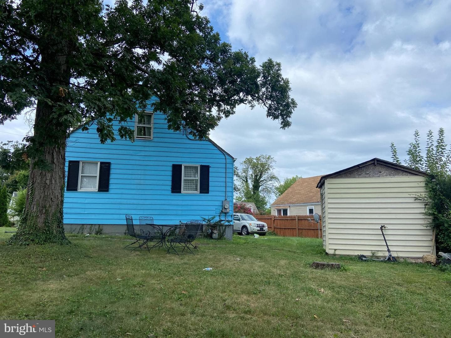5811 63rd Avenue photo 2