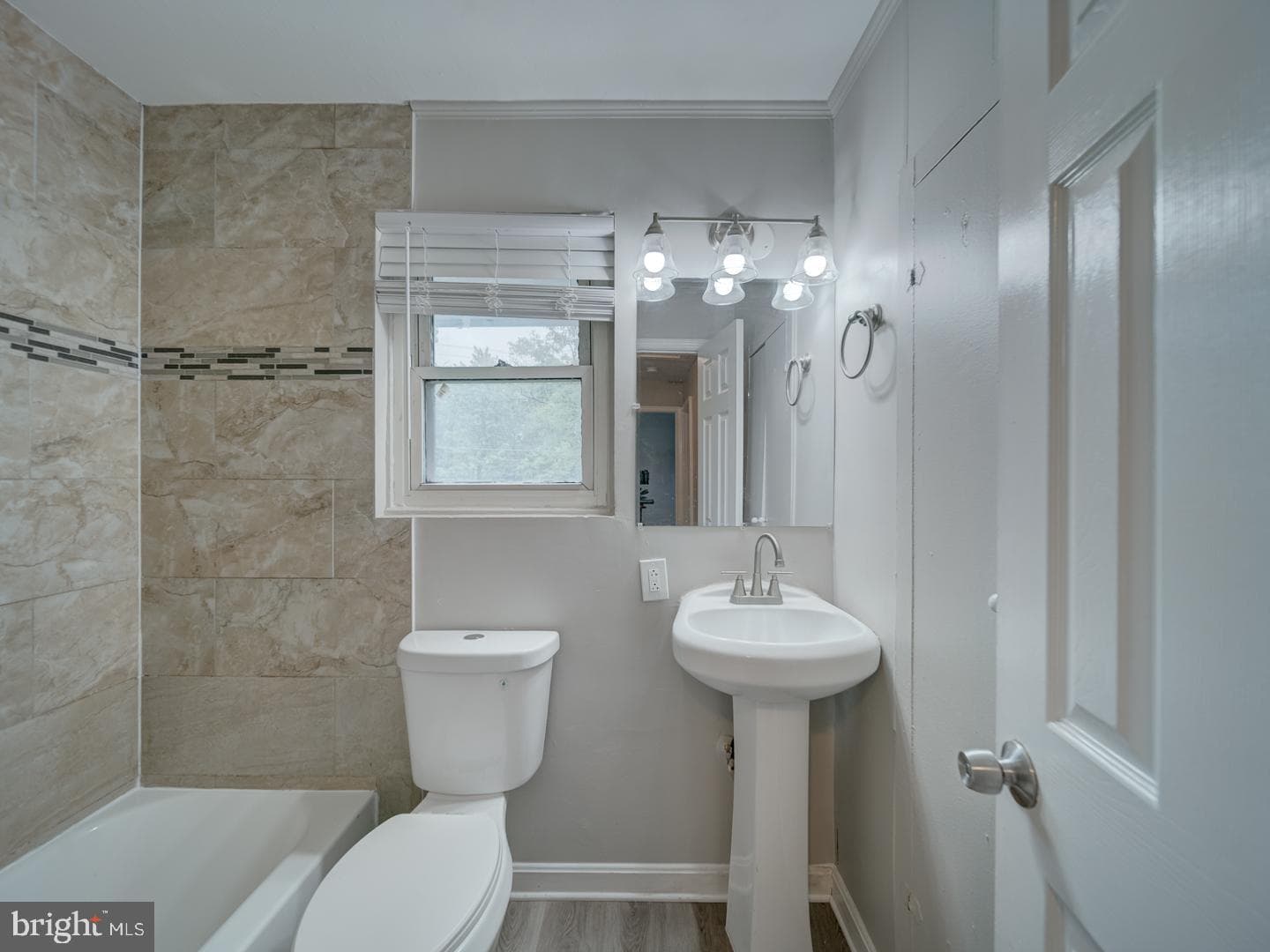 8001 Barlowe Road photo 18
