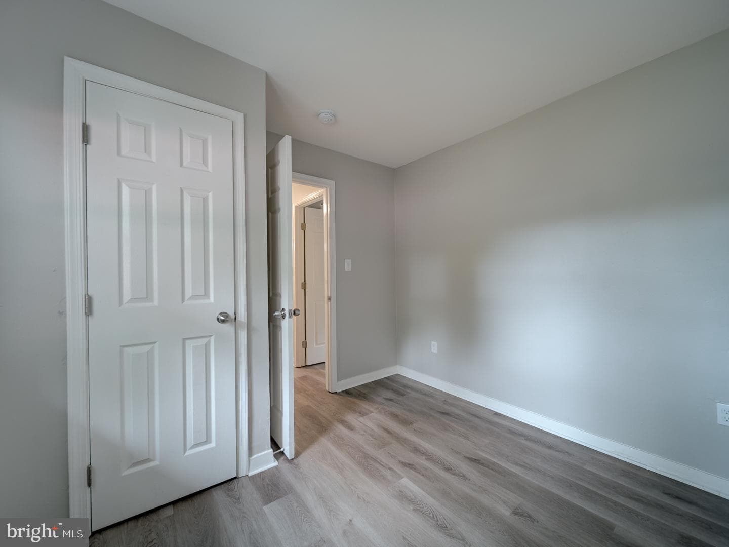 8001 Barlowe Road photo 31