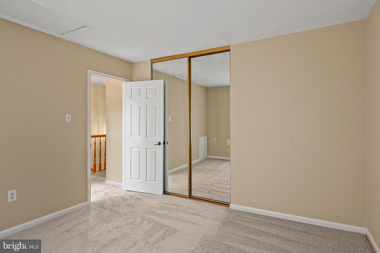 8424 Oak Stream Drive photo 38
