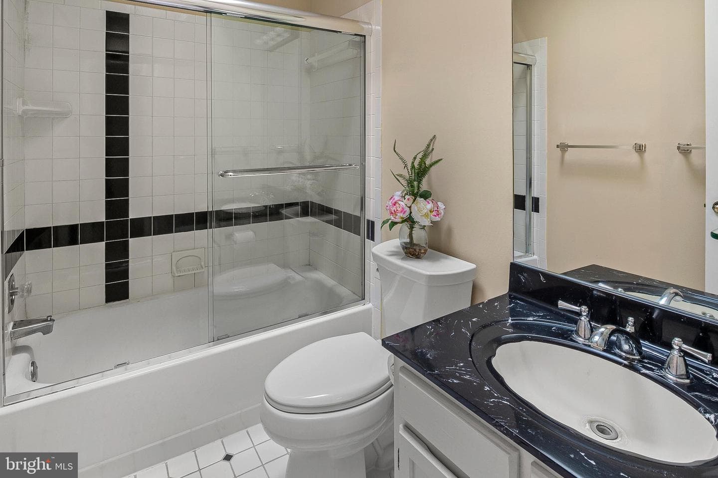 8424 Oak Stream Drive photo 40