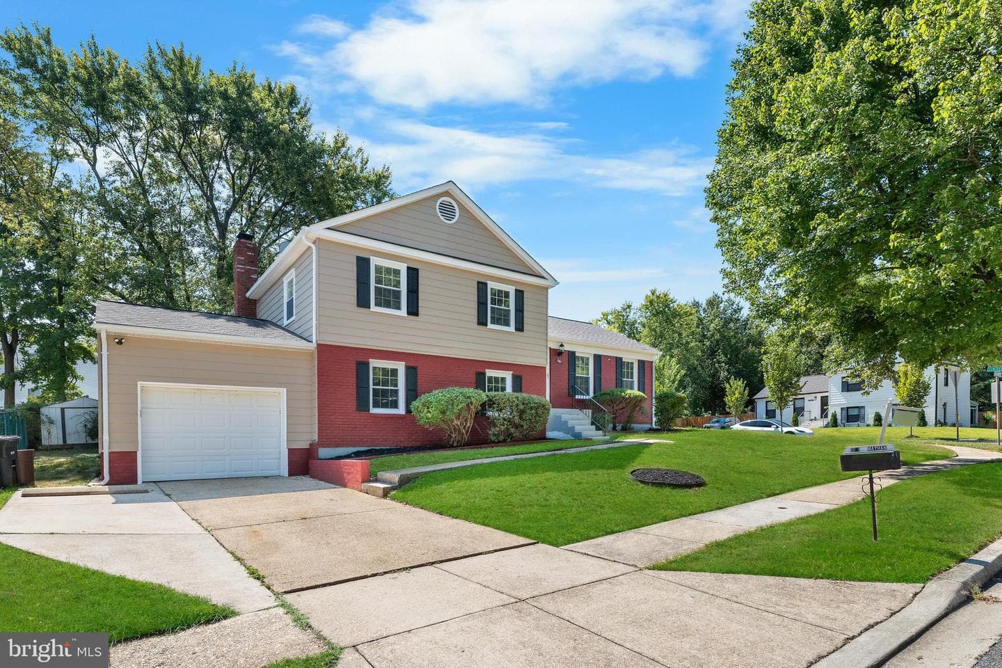 2101 Willowtree Lane photo 14