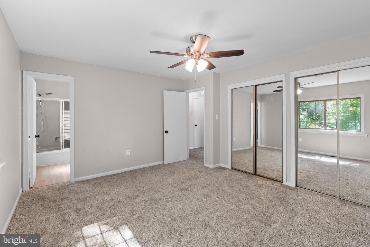 2101 Willowtree Lane photo 23