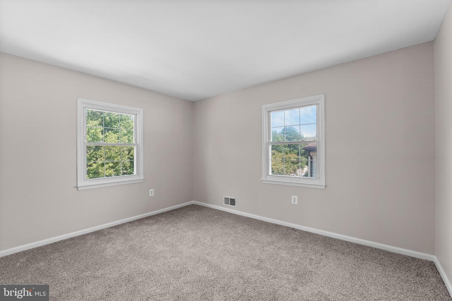 2101 Willowtree Lane photo 26