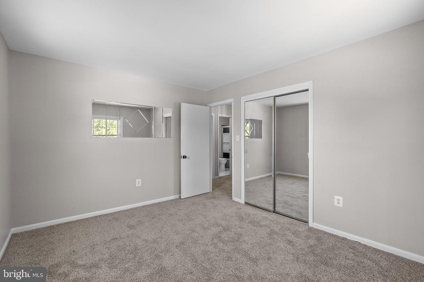 2101 Willowtree Lane photo 27
