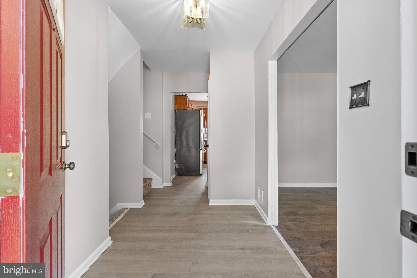2101 Willowtree Lane photo 8