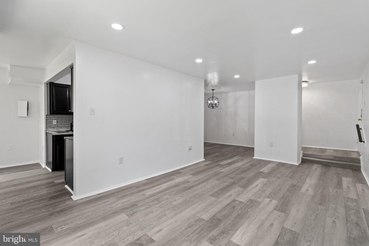 7824 Hanover Parkway #432 photo 8