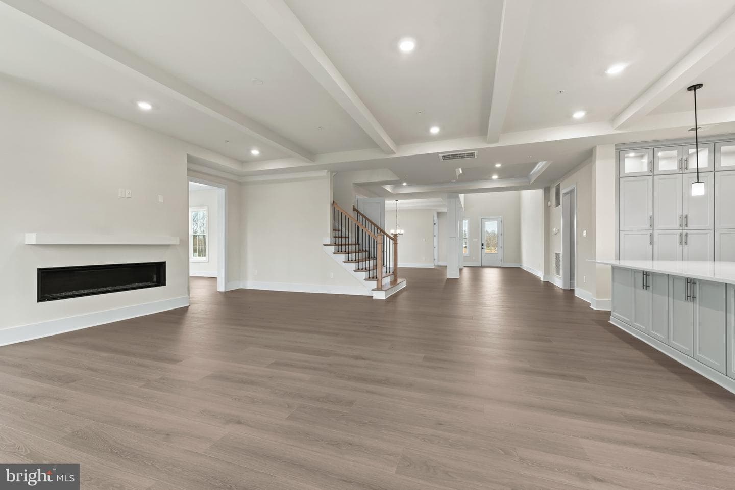 16503 Rolling Knolls Lane photo 31