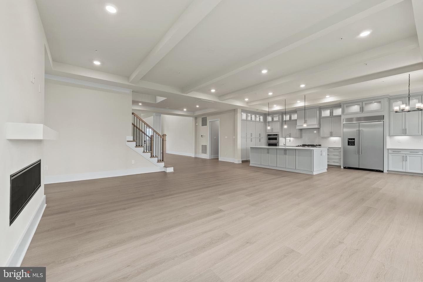 16503 Rolling Knolls Lane photo 33
